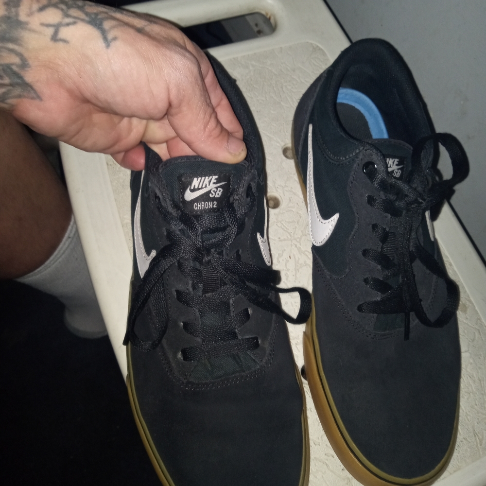 Nike SB chron 2